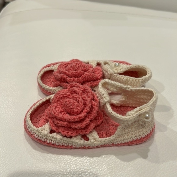 Handmade Crochet Booties Little Girl - Picture 5 of 7